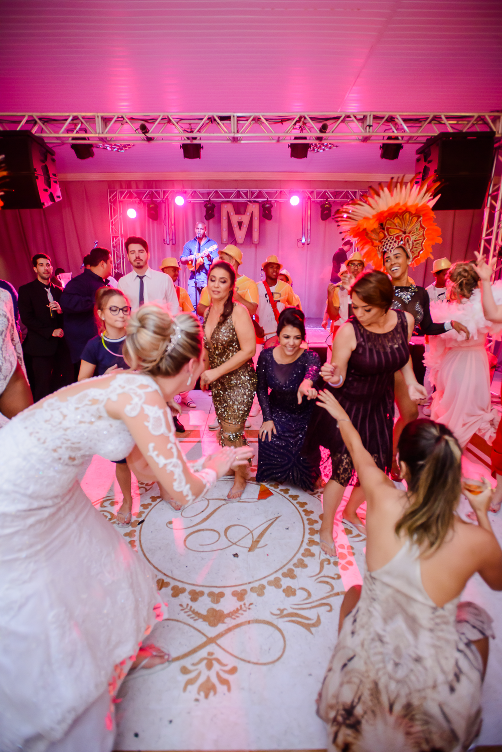 escola de samba no casamento 