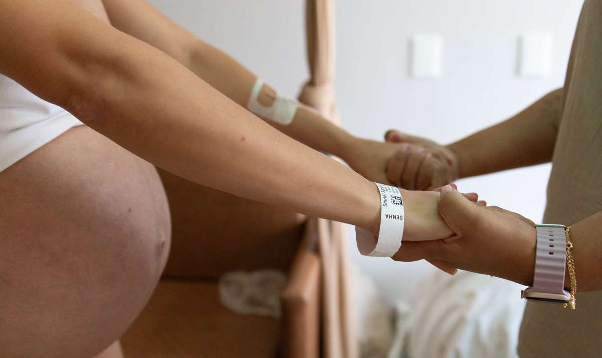 Mãos que apoiam, que acolhem, que dão força