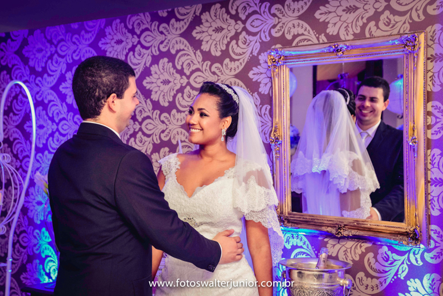 Amar sua esposa todos os dias como se fosse o primeiro é ter a certeza que fez a escolha certa, para ela ser sua companheira confidencial para sempre , o fotografo de casamento Walter Junior que fez as todos desse casamento