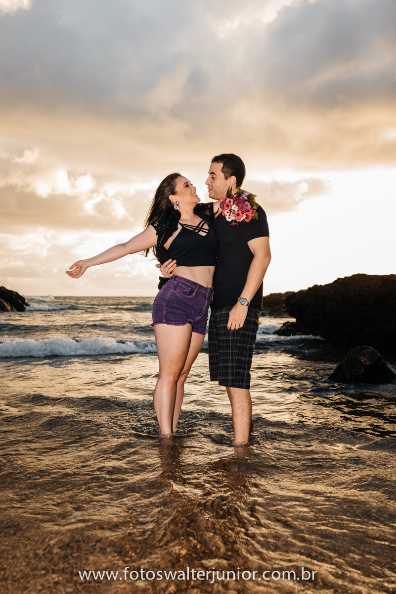 fotos do Ensaio pré wedding que rolou no farol da barra em salvador bahia 
