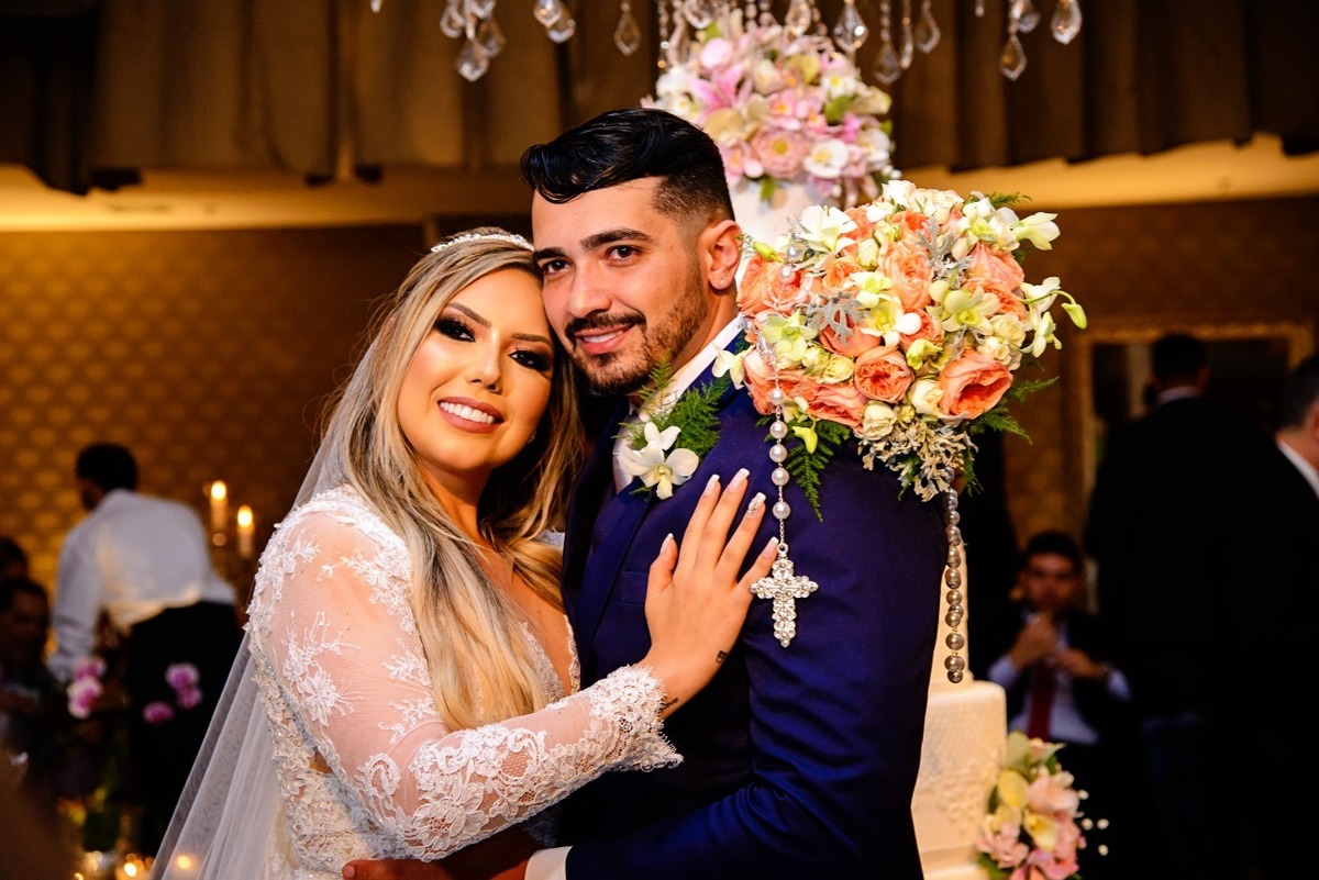 fotos-dos-noivos-na-festa