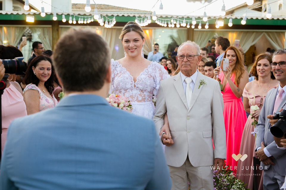 noivo-recebendo-noiva