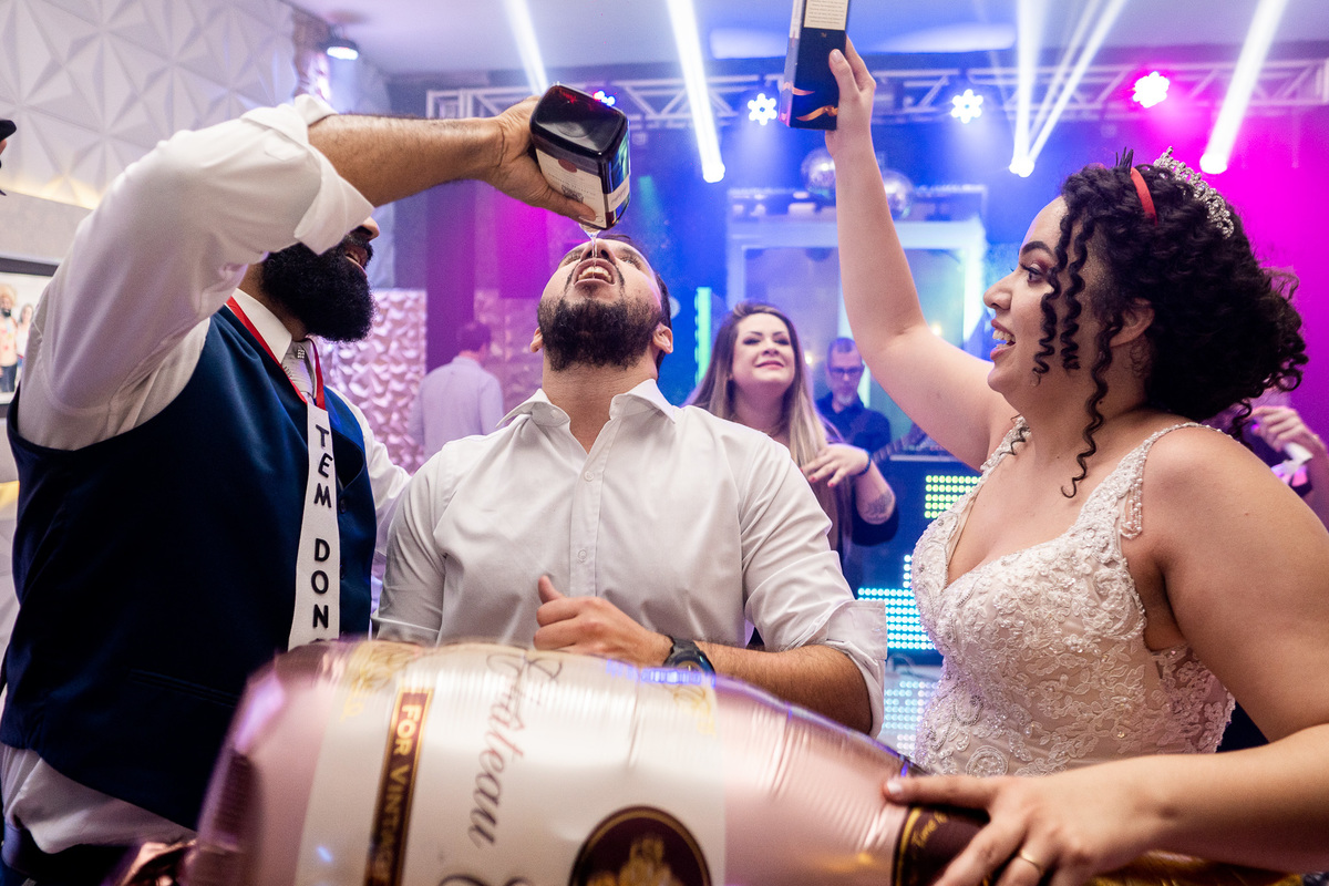 FESTA DE CASAMENTO NO BUFFET SAMPAIO