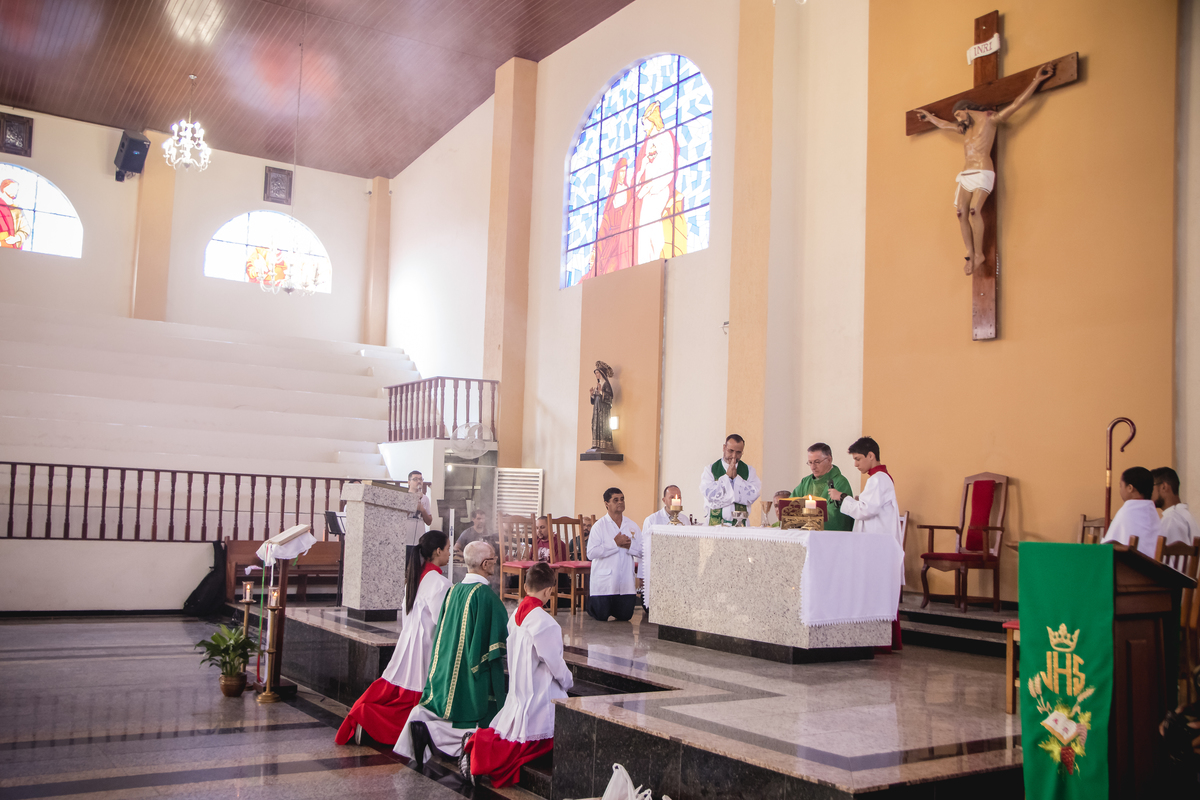 BATIZADO NA PARÓQUIA SANTA MARGARIDA MARIA | SANTOS-SP