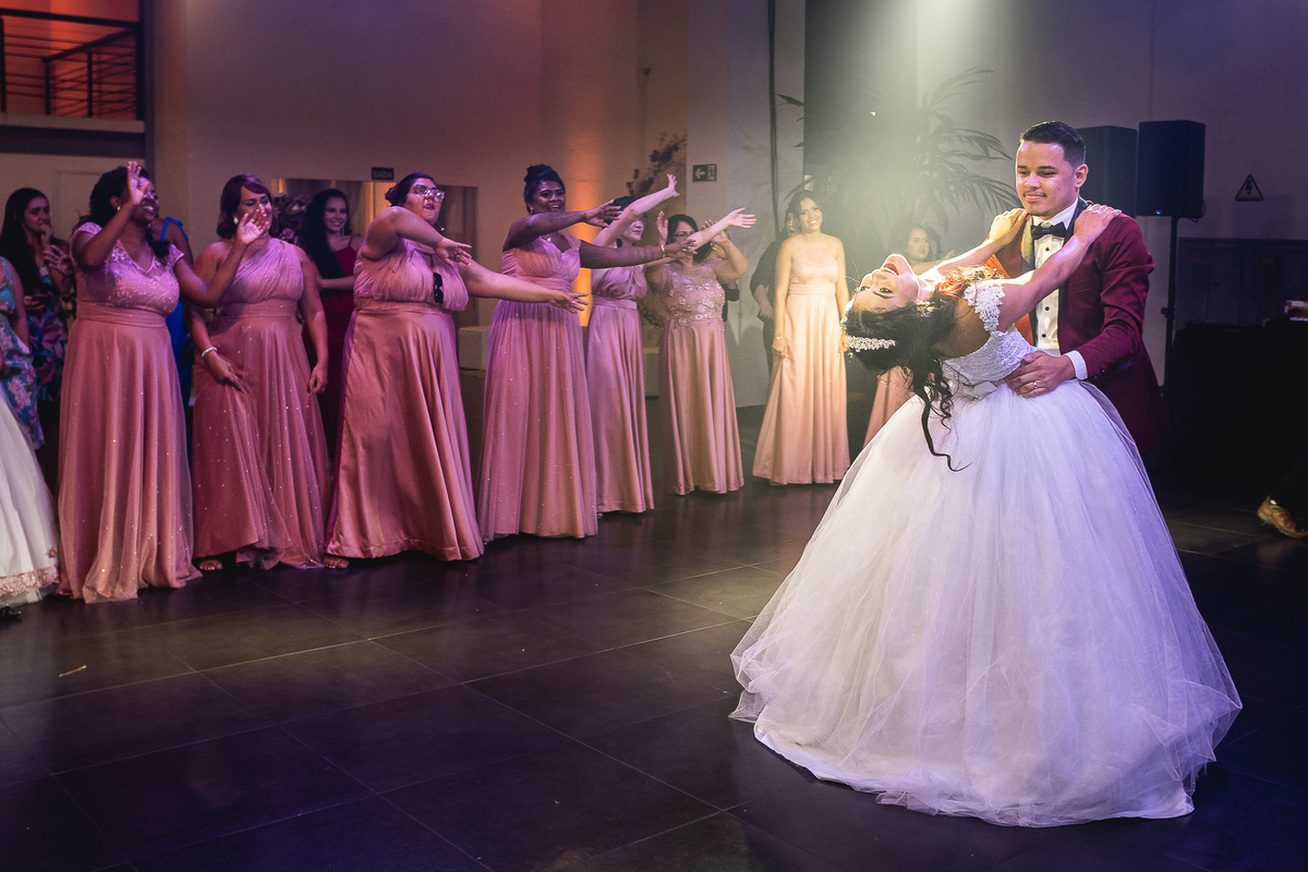 DANÇA DOS NOIVOS NO DOCKS EVENTOS EM SANTOS-SP