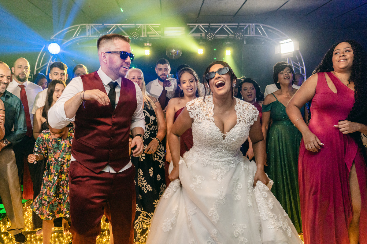 FESTA DE CASAMENTO NO GARDEN EM SÃO VICENTE-SP