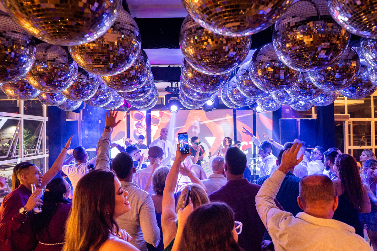 CASAMENTO NO ESPAÇO PLATAFORMA EM SÃO VICENTE-SP