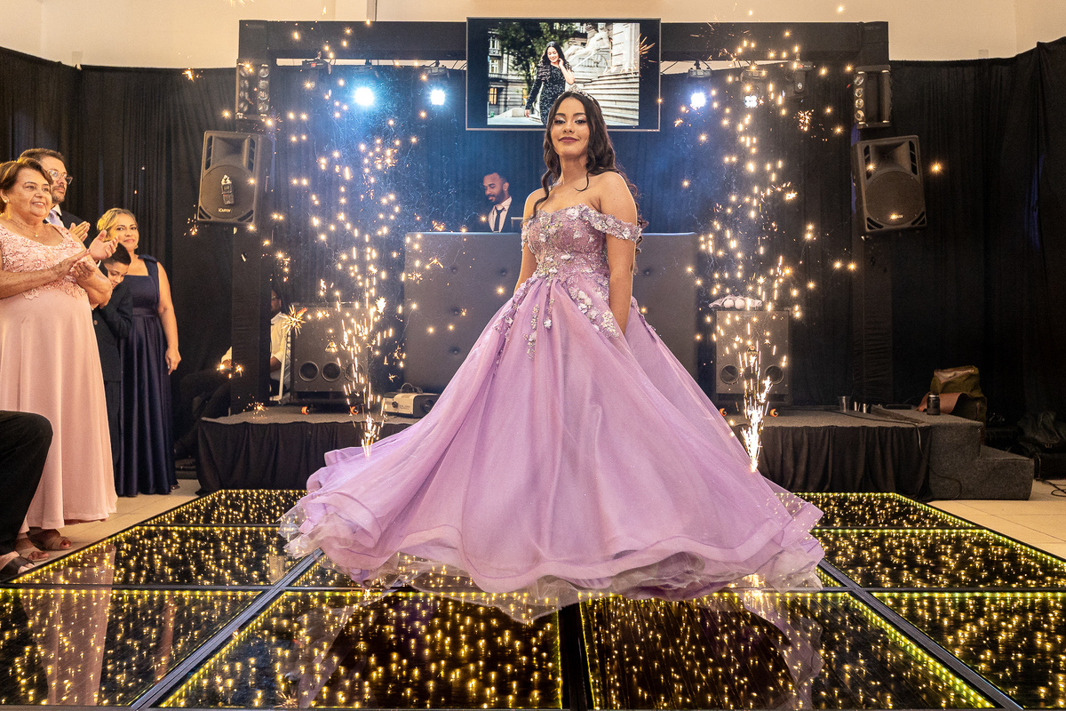 FESTA DE 15 ANOS NO CELEBRAR (SÃO VICENTE-SP)