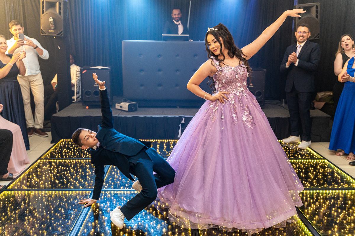 FESTA DE 15 ANOS NO CELEBRAR (SÃO VICENTE-SP)