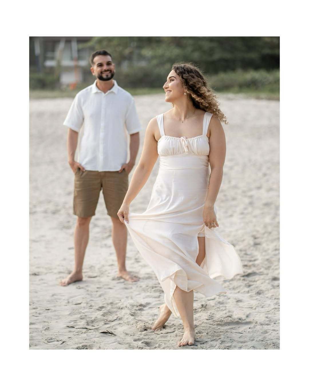 Ensaio de Casal na Praia do Guarujá - Pre Wedding na Praia de São Pedro-SP