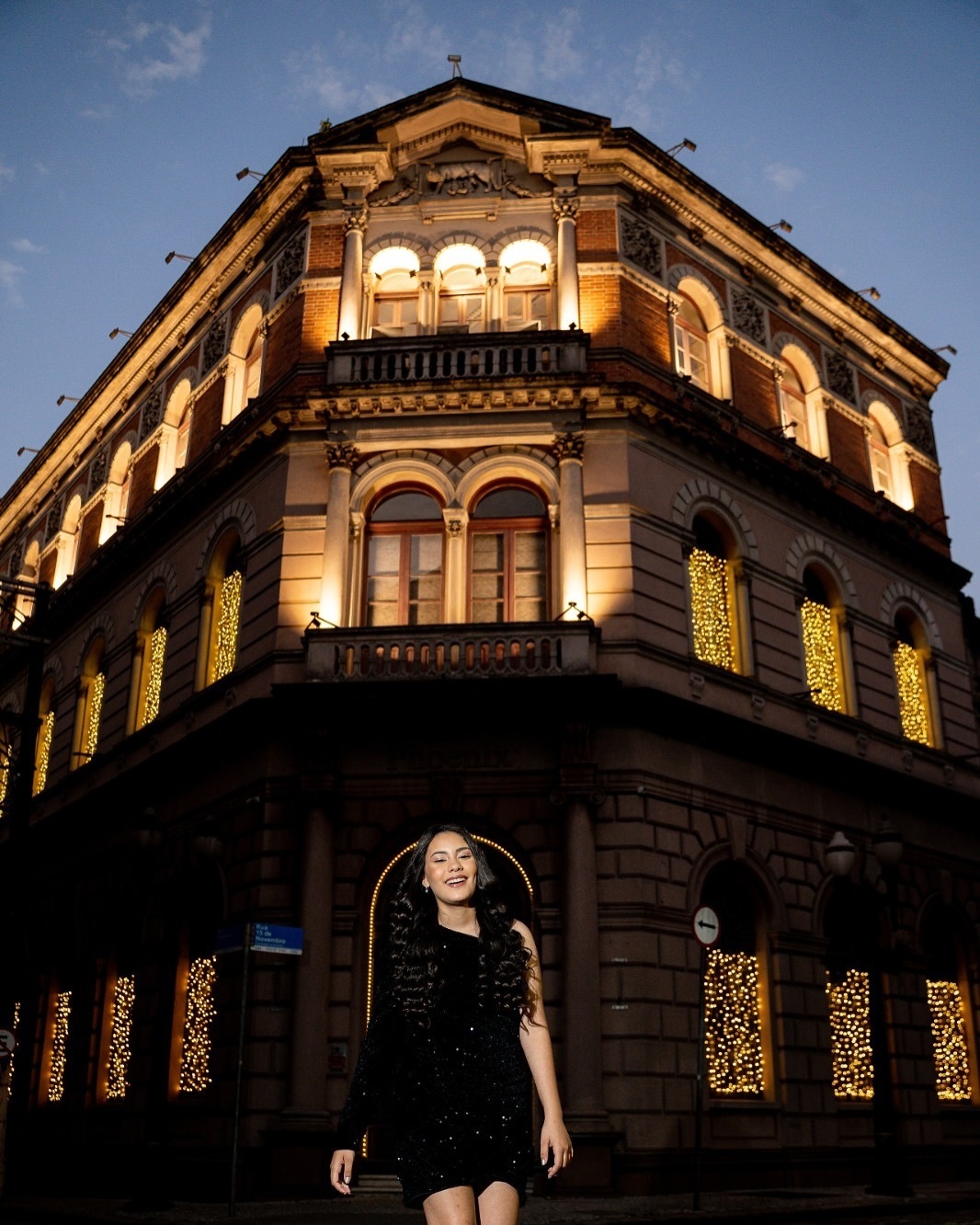 ENSAIO DE DEBUTANTE NO CENTRO HISTÓRICO DE SANTOS-SP