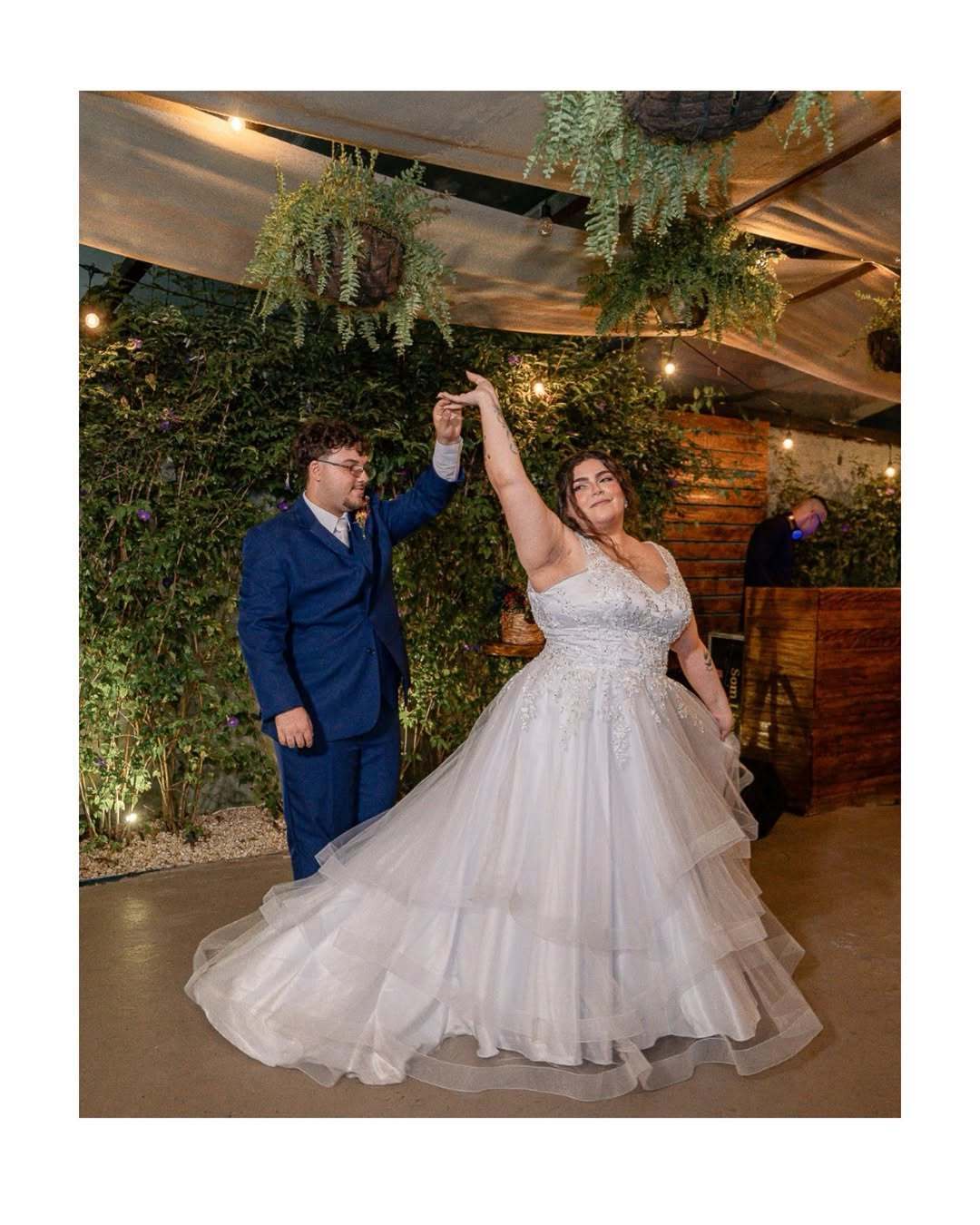 CASAMENTO CRISTÃO NO QUINTAL DA BELLA EM GUARUJÁ-SP