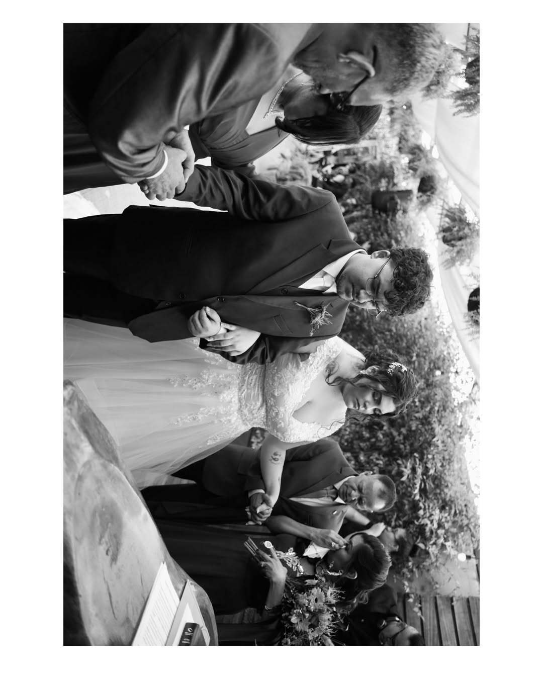 CASAMENTO CRISTÃO NO QUINTAL DA BELLA EM GUARUJÁ-SP