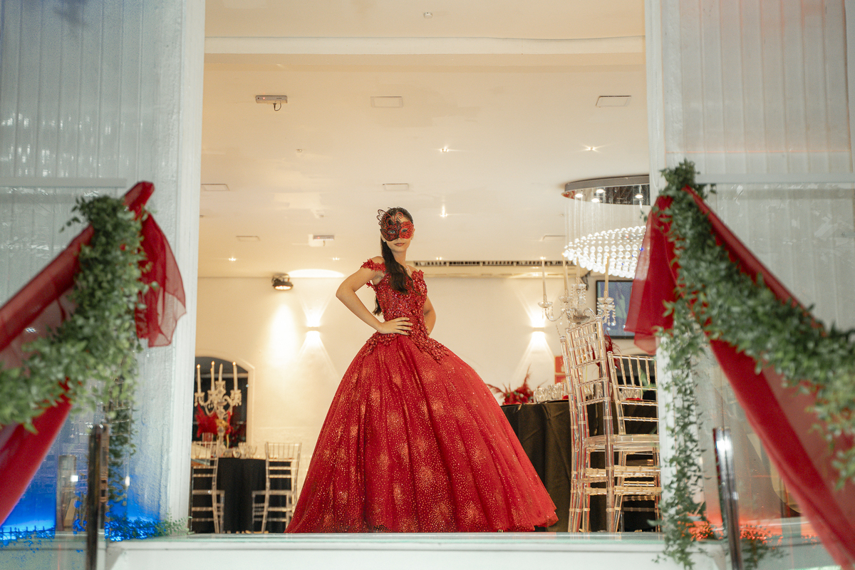 FESTA DE DEBUTANTE NO BUFFET BRUNELLI
