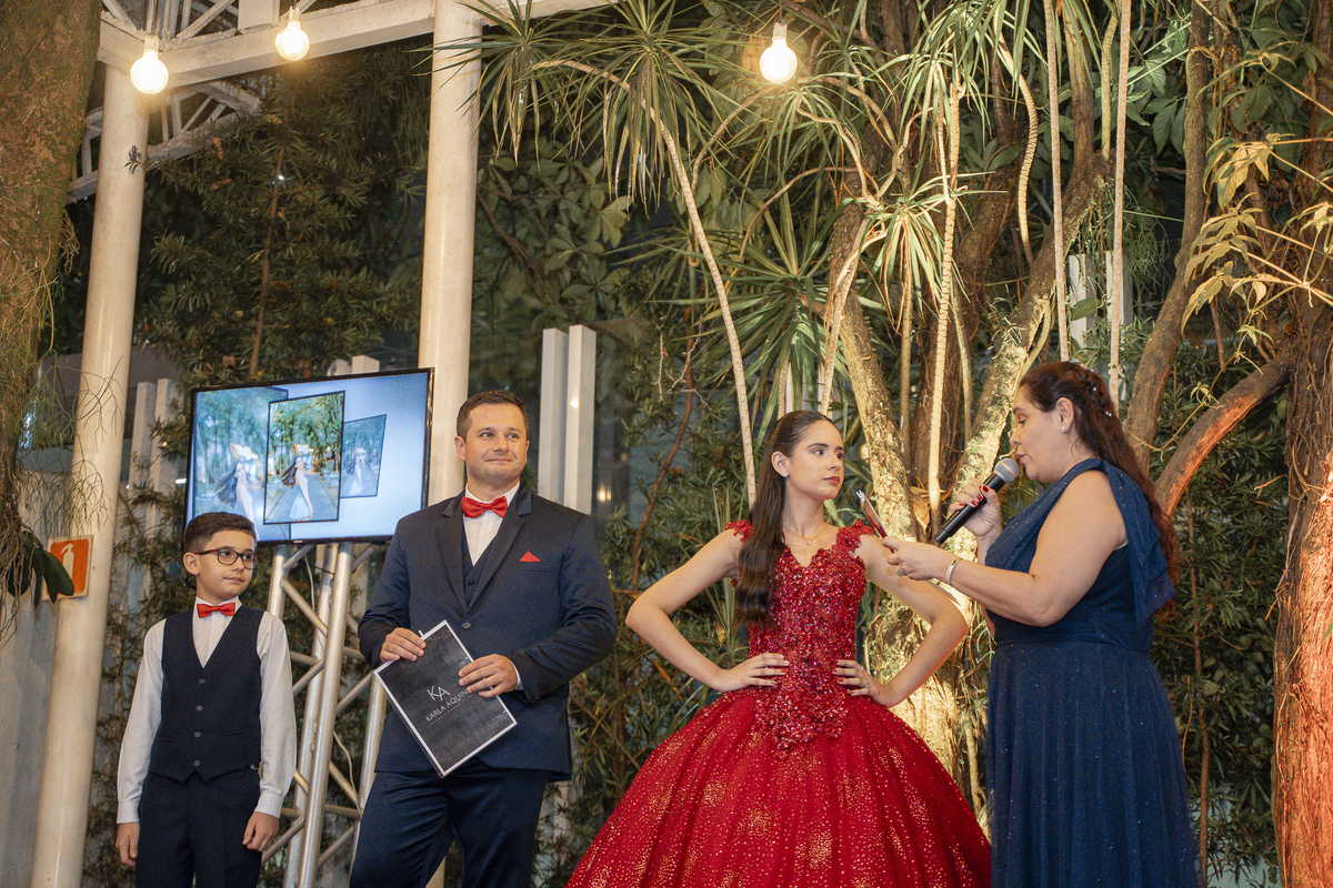FESTA DE DEBUTANTE NO BUFFET BRUNELLI