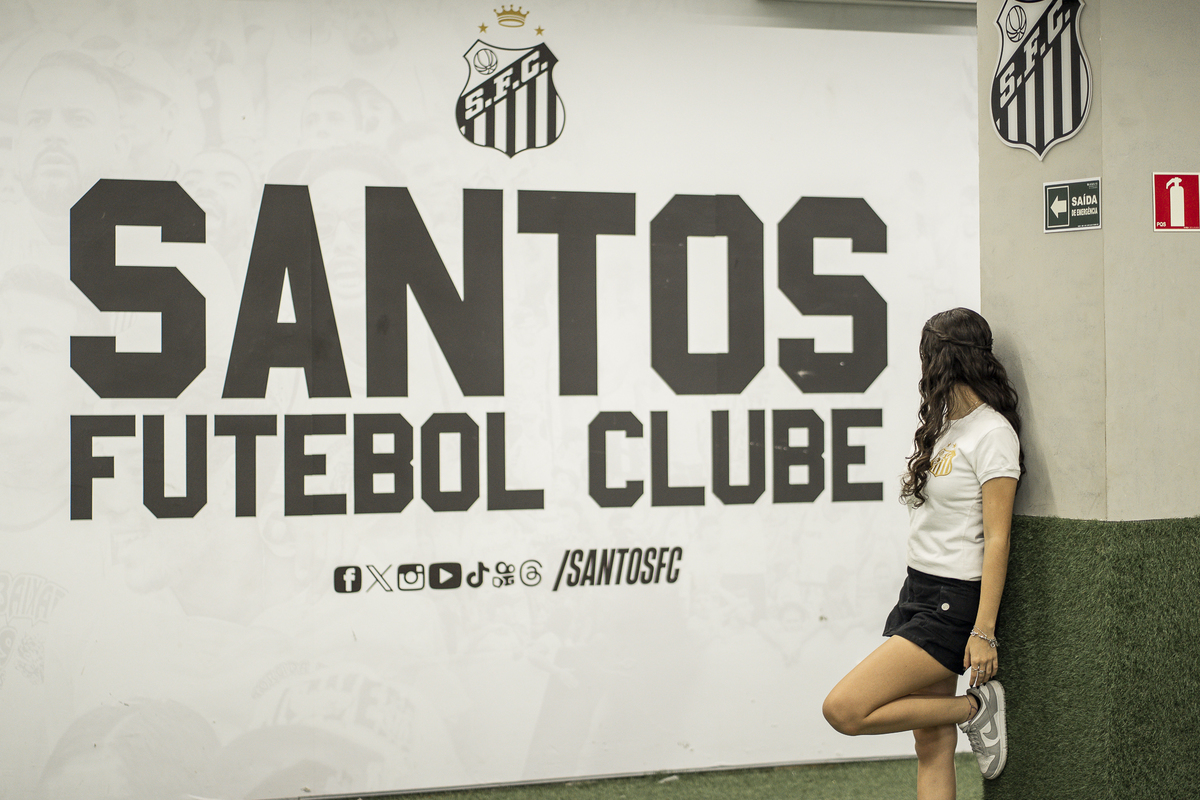 ENSAIO DE DEBUTANTE NA VILA BELMIRO - SP