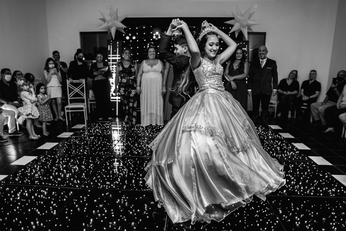 VALSA DE 15 ANOS EM SANTOS