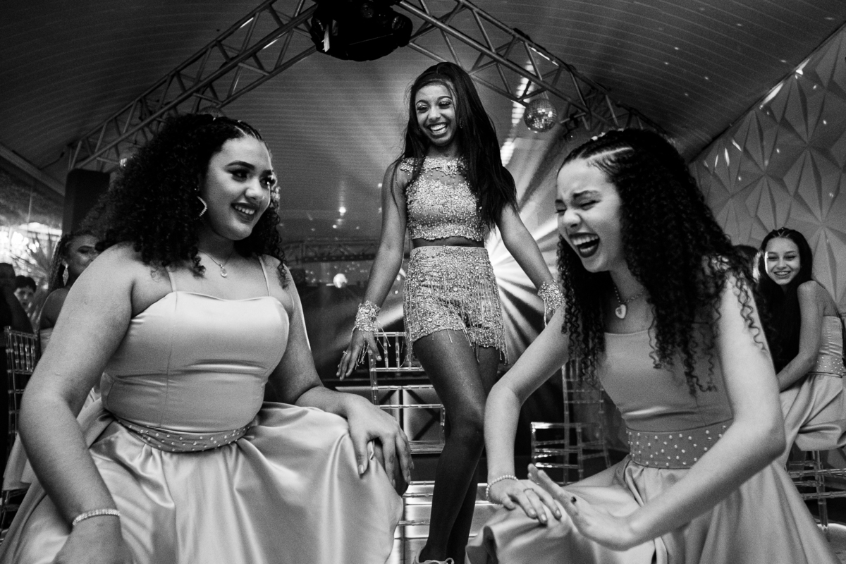 DEBUTANTES DE MACACAO