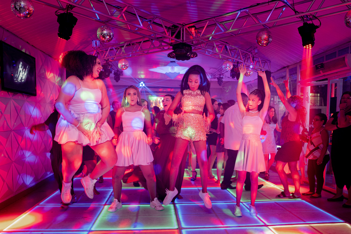 SHORT PARA DANÇA DE DEBUTANTE