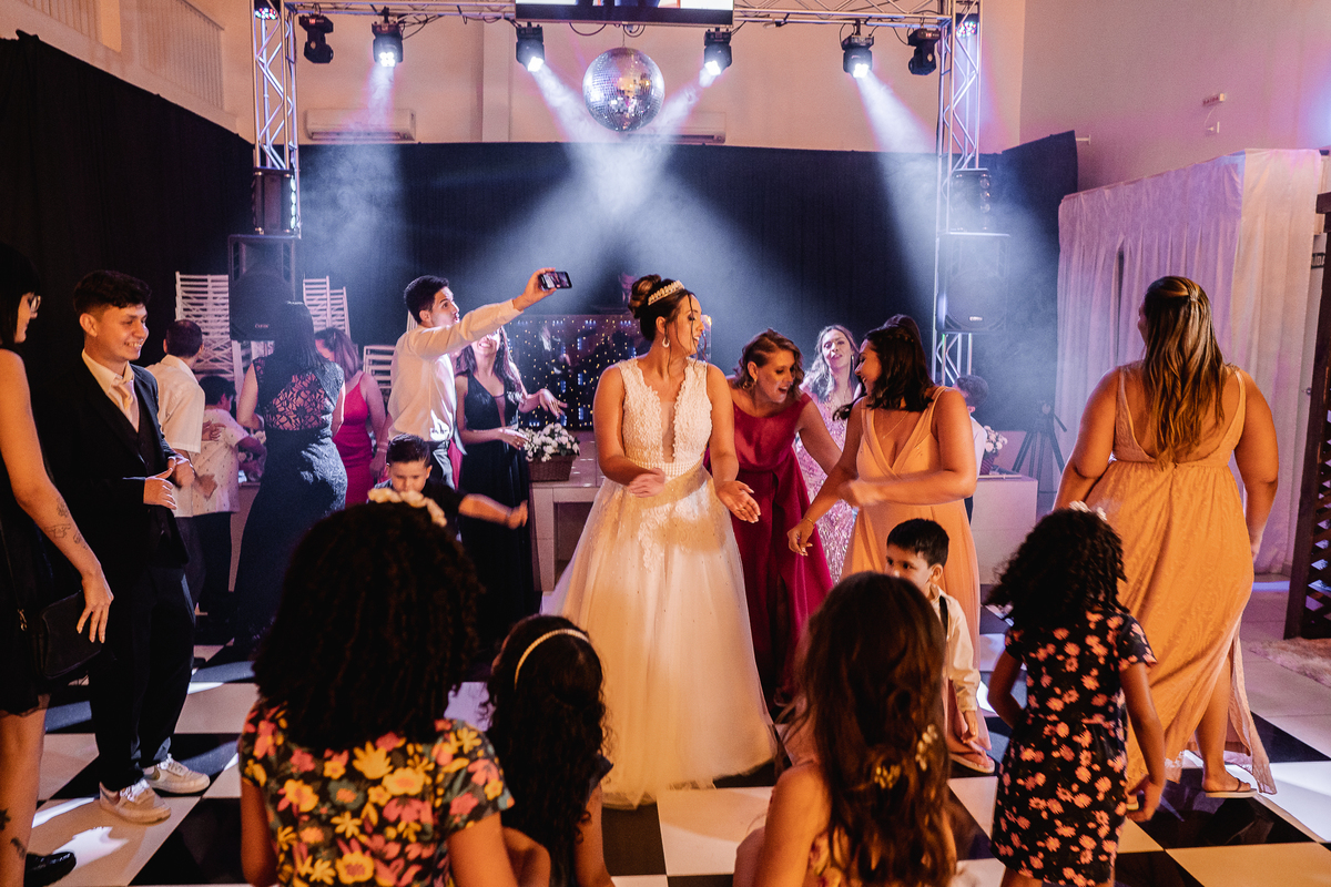 FESTA NO CELEBRAR SÃO VICENTE