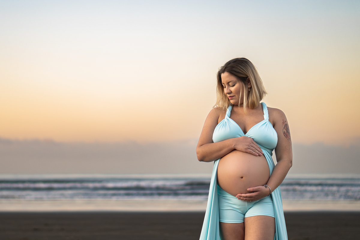 ENSAIO DE GESTANTE NA PRAIA