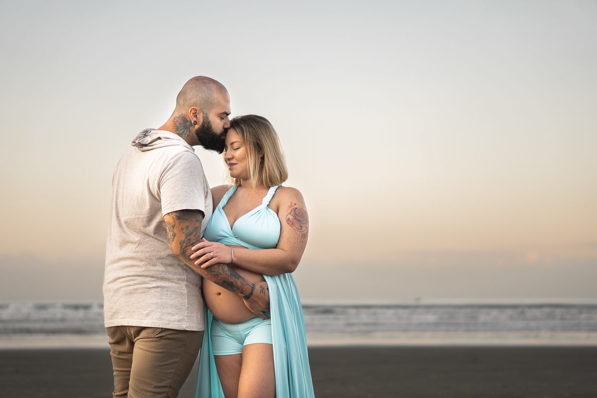 ENSAIO DE GESTANTE NA PRAIA