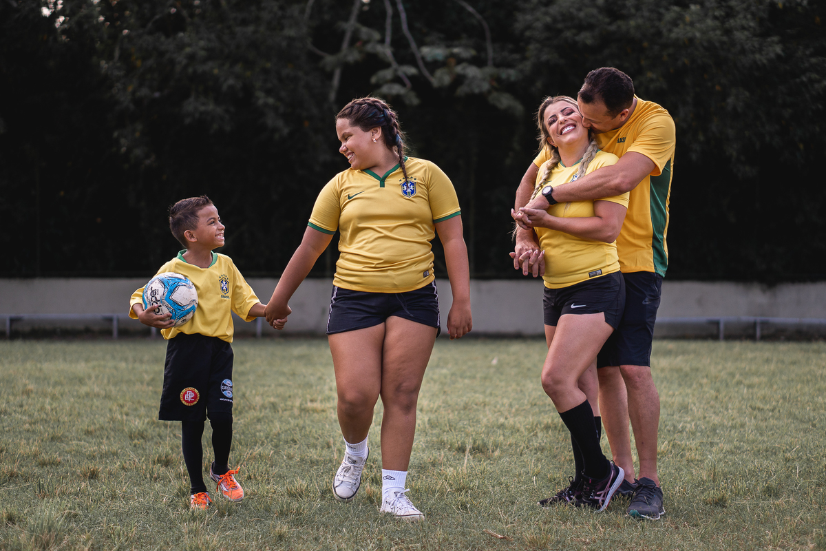 ENSAIO COM TEMA FUTEBOL