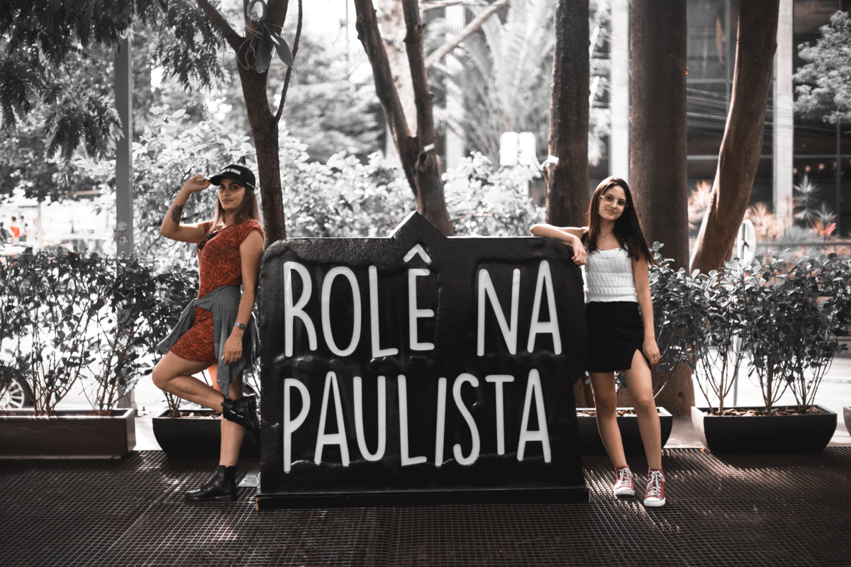Ensaio fotografico externo na av paulista, casa das rosas, fotografo de mulher, Ensaio feminino, Ensaio externo, DAniel Moura Fotografo, Estudio fotografico, Clique a Dois, 