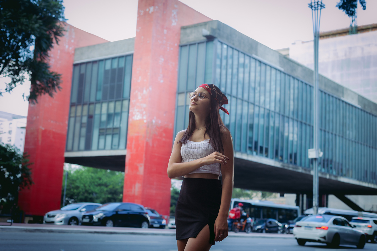 Ensaio fotografico externo na av paulista, casa das rosas, fotografo de mulher, Ensaio feminino, Ensaio externo, DAniel Moura Fotografo, Estudio fotografico, Clique a Dois,  Lara Torres e Daniel Moura