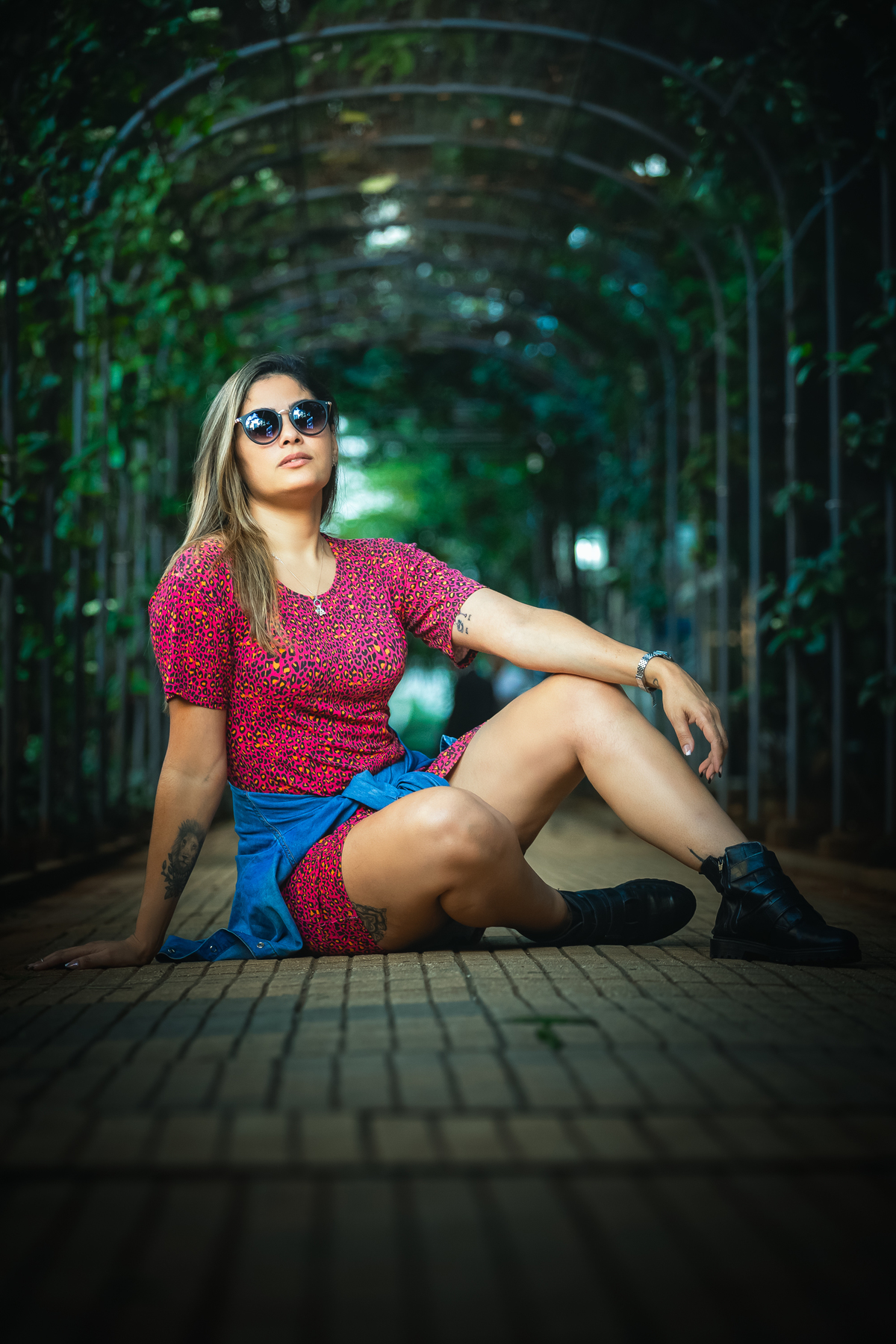 Ensaio fotografico externo na av paulista, casa das rosas, fotografo de mulher, Ensaio feminino, Ensaio externo, DAniel Moura Fotografo, Estudio fotografico, Clique a Dois,  Lara Torres e Daniel Moura