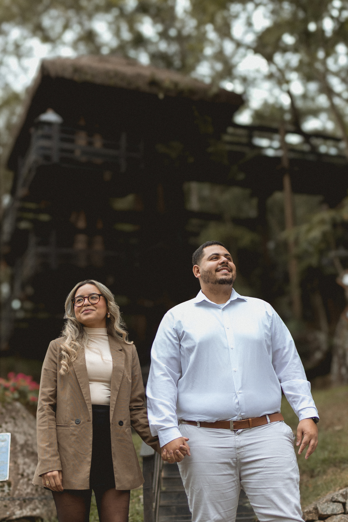 Ensaio pré-wedding Guararema
Ensaio casal no campo
Fotos românticas na natureza
Ensaio fotográfico casal
Pré-wedding
Casal apaixonado
Amor no bosque
Ensaio romântico