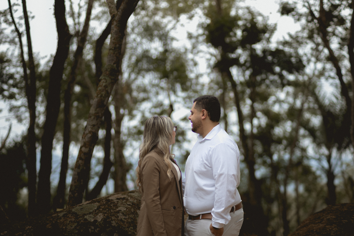 Ensaio pre wedding, Noivos, Guararema, Casal, vou casar, Ensaio no Campo, Ensaio floresta, Daniel Moura fotografo, Casamento, noivado, Noivos, Ensaio no campo,  Fotografo de Casamento,