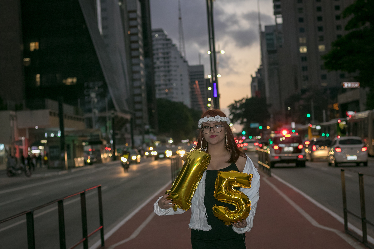 Ensaio Debutante na Avenida Paulista, 15 anos