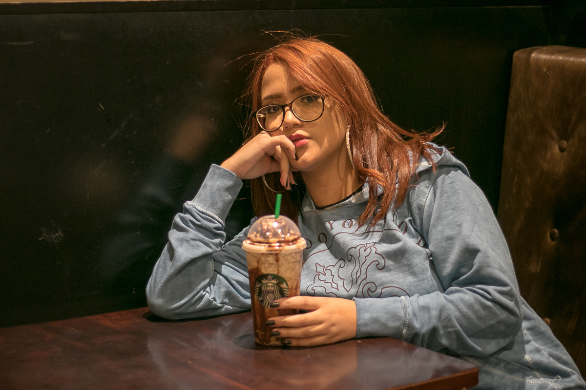 Ensaio Debutante na Avenida Paulista, 15 anos starbucks