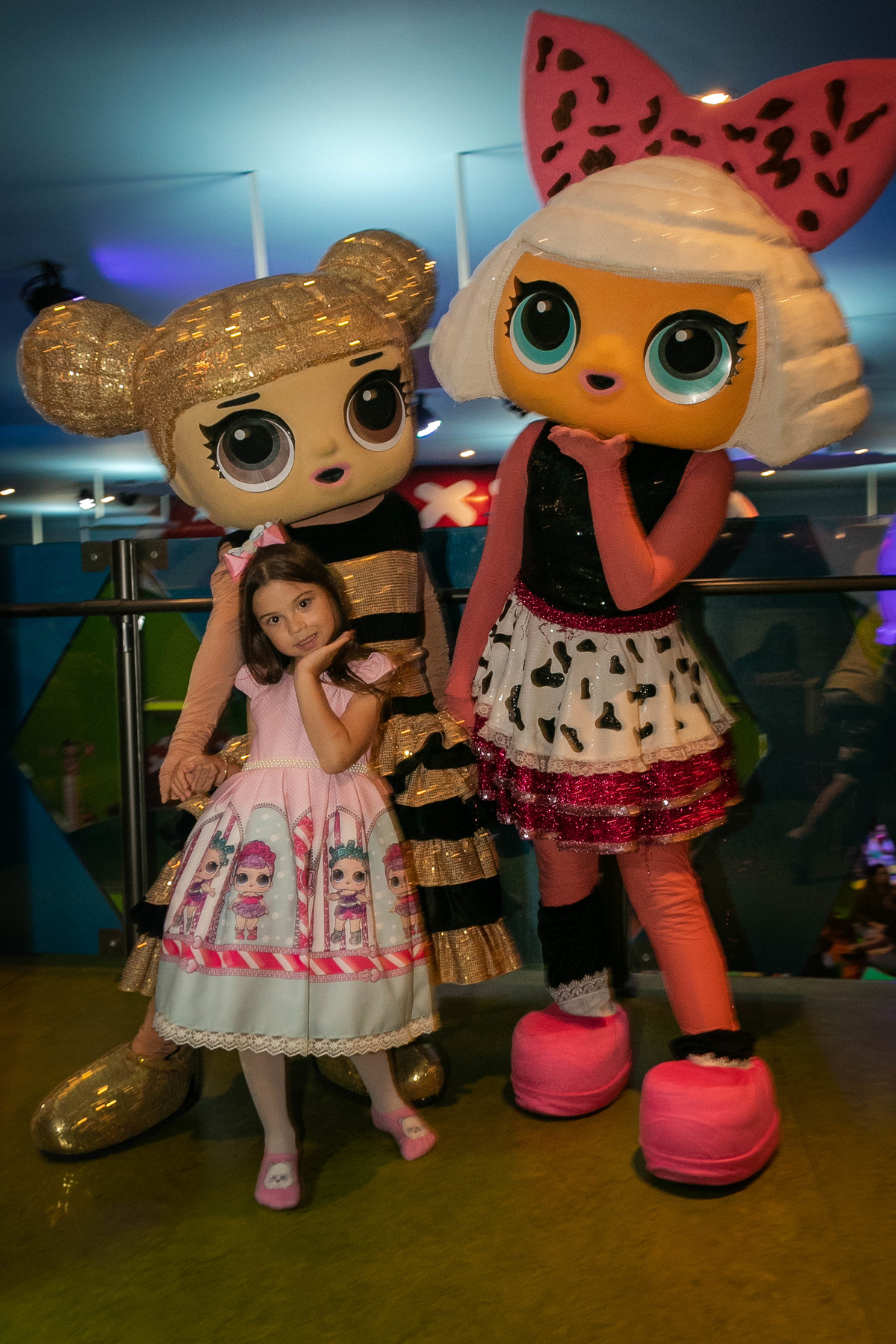 Festa infantil com o tema das bonecas LOL no salão de festas Casa X buffet infantil, que contou com os fotógrafos Daniel Moura e Patty Moura da Clique a Dois fotografia