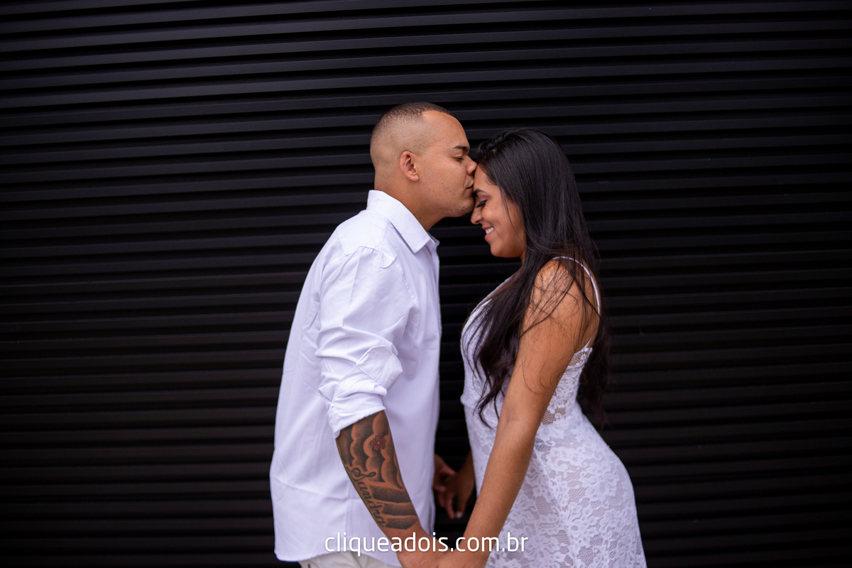 Ensaio fotográfico de Casal (Namorados) realizado na Praia de Juquehy no litoral norte de São Paulo, Daniel Moura e Patty Moura, fotografia de casamento, melhor praia para fotografar