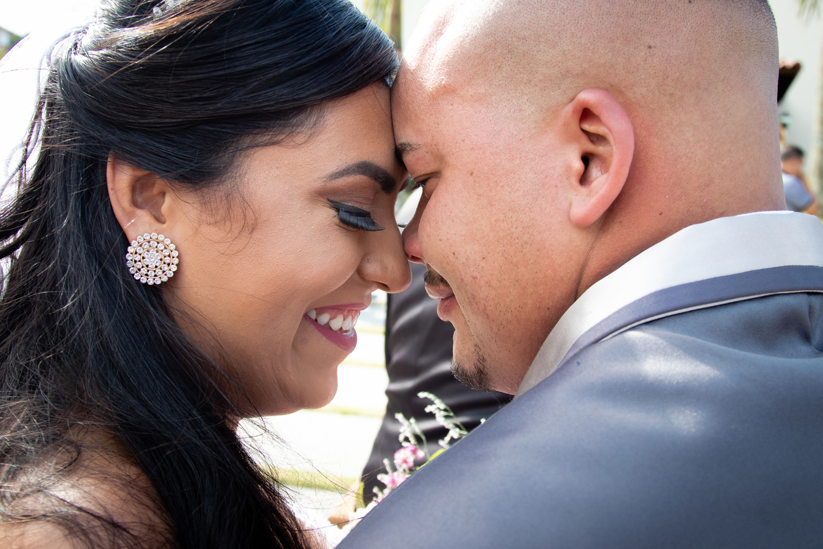 Casamento econômico, na cidade de Poá São Paulo, fotografo de casamento Daniel Moura e Patty Moura da Clique a Dois fotografia, decoração rustica, Noiva de Opala