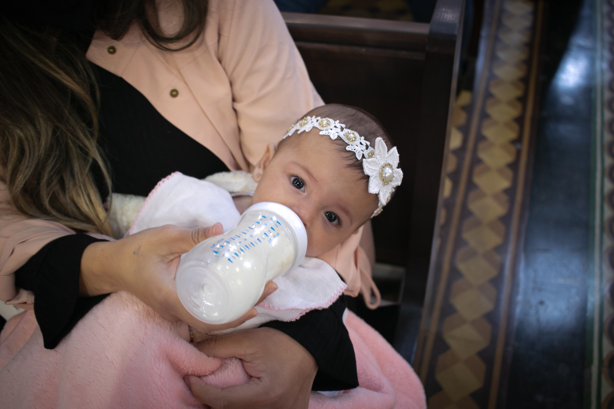 Fotografar batizados é sempre emocionante. Confira os melhores trabalhos com cerimônias de batismo do fotógrafo de famílias Daniel Moura