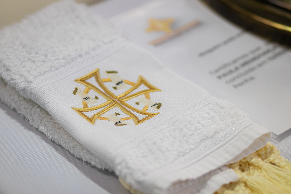 Fotografar batizados é sempre emocionante. Confira os melhores trabalhos com cerimônias de batismo do fotógrafo de famílias Daniel Moura