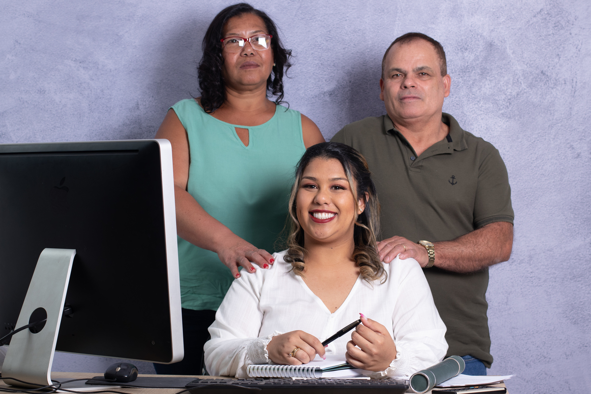 Ensaio fotografico Formatura, Ensaio fotografico Conquista, Estudio fotografico, Daniel Moura, formatura, ensaio fotográfico, fotos de formatura, celebração de formatura, conquistas acadêmicas, fotografia profissional.