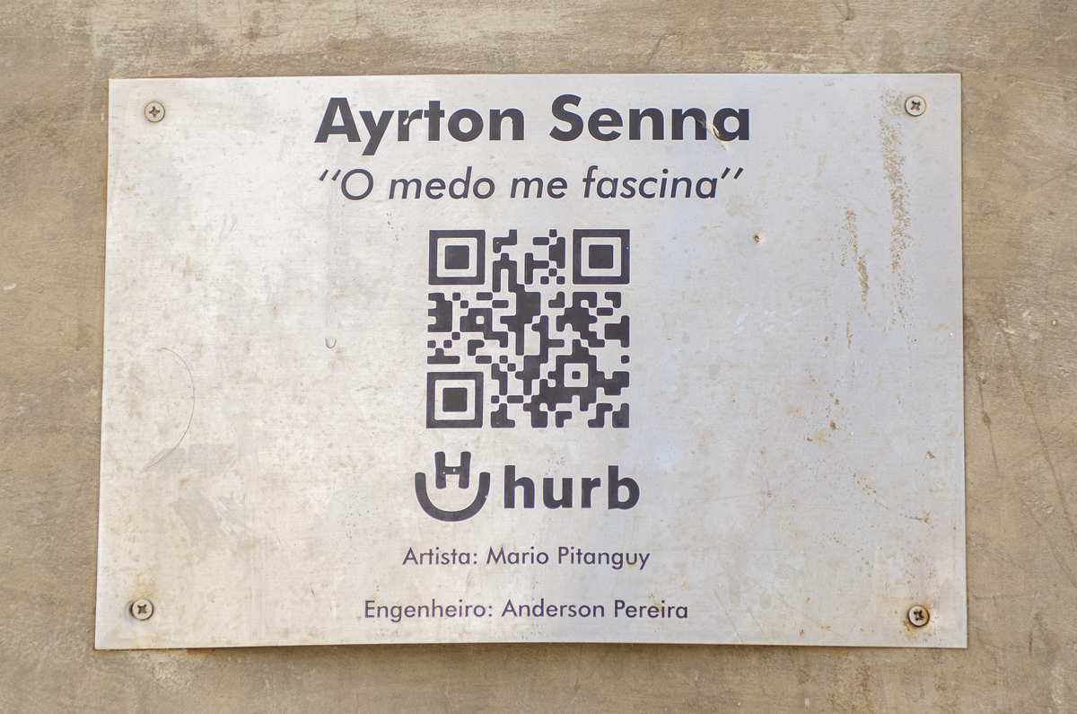 UM TOQUE NO SEU OLHAR ARIANE SCHMITZ TATIANA VIEIRA