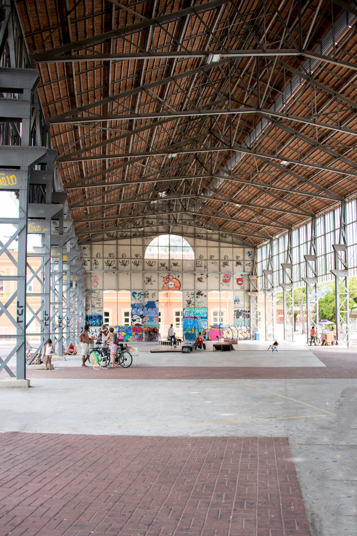 UM TOQUE NO SEU OLHAR ARIANE SCHMITZ TATIANA VIEIRA