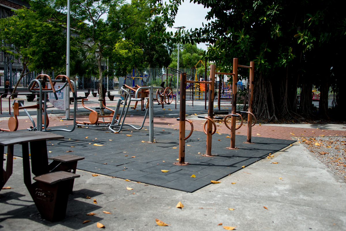 UM TOQUE NO SEU OLHAR ARIANE SCHMITZ TATIANA VIEIRA