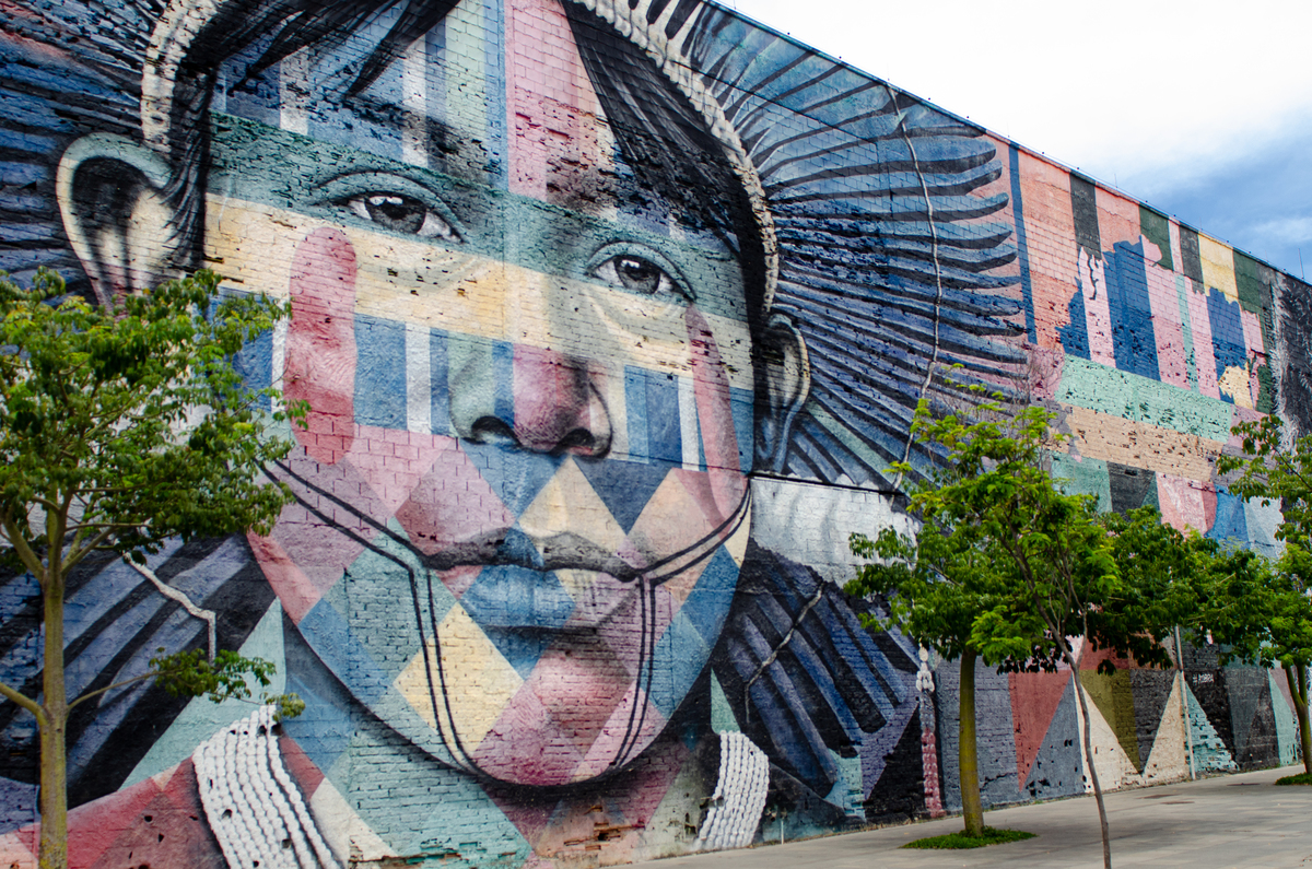 UM TOQUE NO SEU OLHAR ARIANE SCHMITZ TATIANA VIEIRA