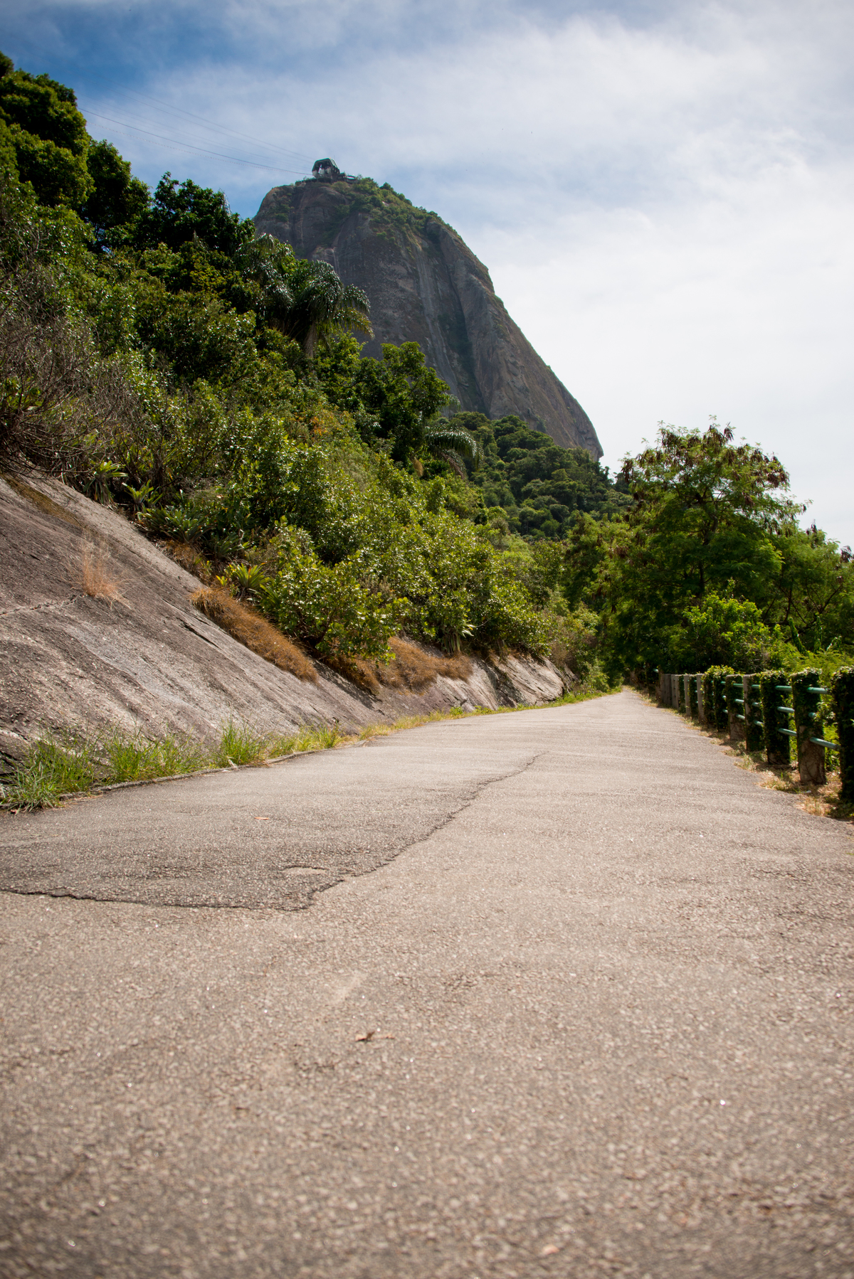 UM TOQUE NO SEU OLHAR ARIANE SCHMITZ TATIANA VIEIRA