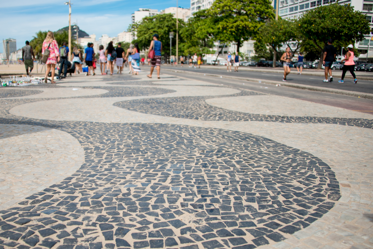 UM TOQUE NO SEU OLHAR ARIANE SCHMITZ TATIANA VIEIRA