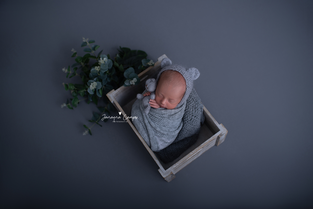 Ensaio newborn folhagens 