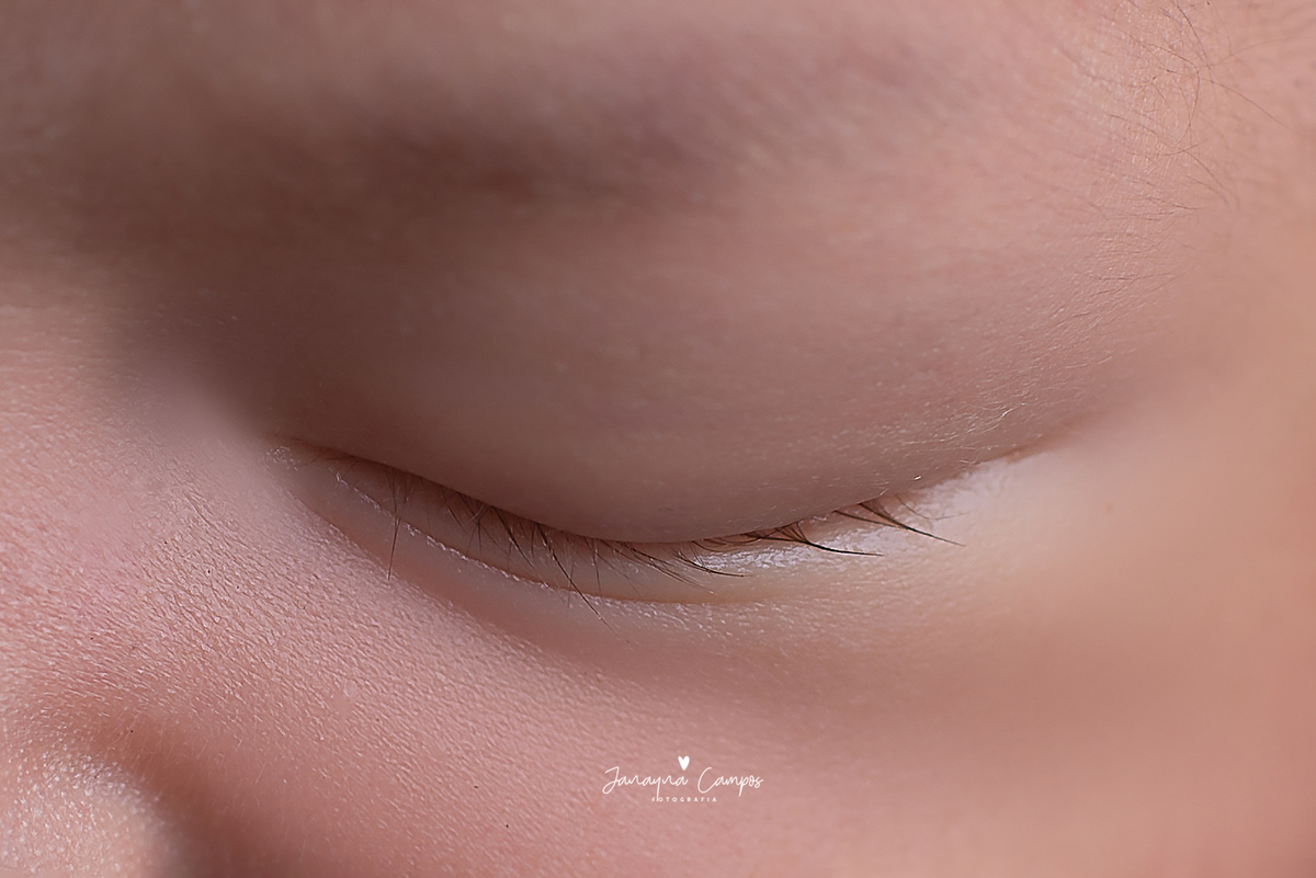 Newborn detalhes olhos