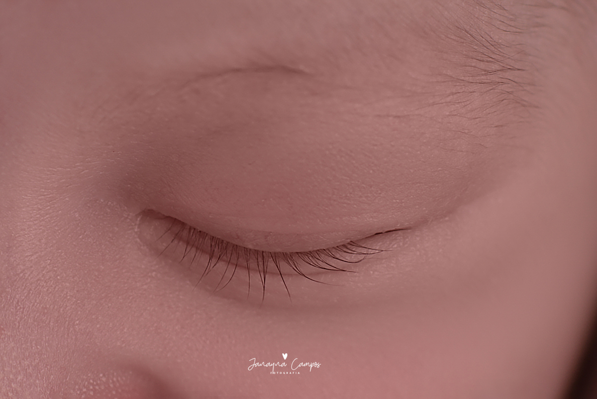 Newborn detalhes olhos