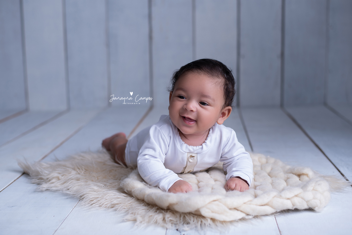 Ensaio acompanhamento menino branco